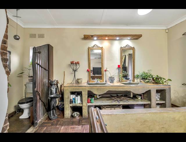 3 BEDROOM HOUSE FOR SALE IN WESTDENE
